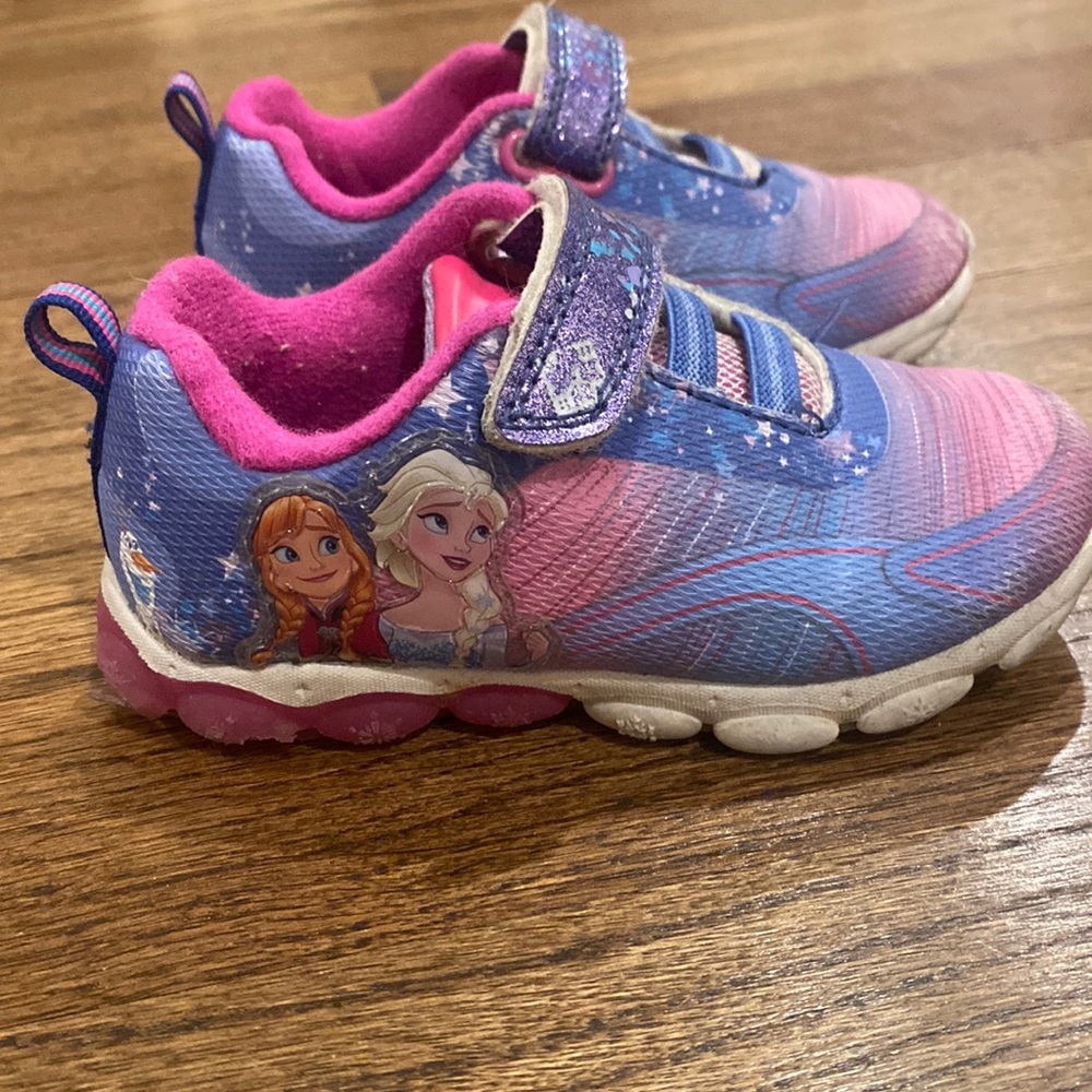 Frozen girls shoes